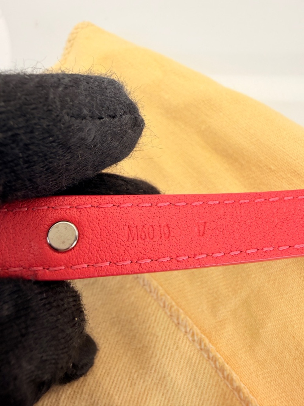 Louis Vuitton Bicolor Monogram Canvas Lockit Double Wrap Bracelet 17 - Picture 8 of 12